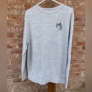 Disney‎ sweater